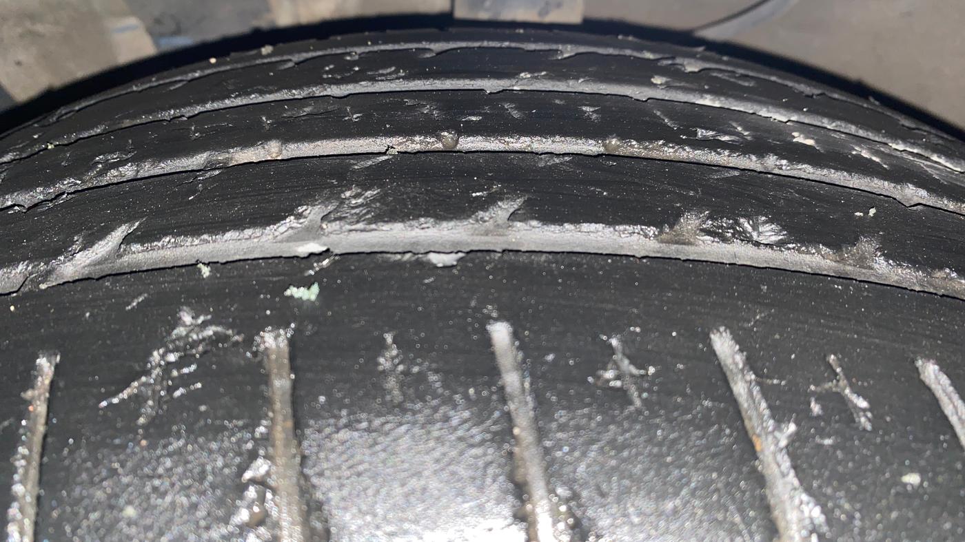 2017 Hyundai Creta SX PLUS 1.6 PETROL, Petrol, Manual, 91,198 km, Left Front Tyre Tread