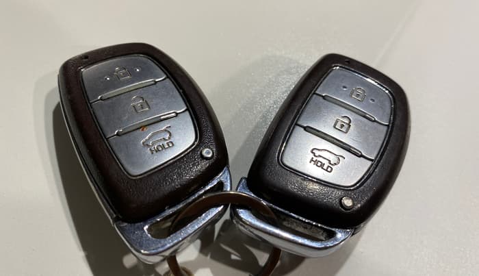 2017 Hyundai Creta SX PLUS 1.6 PETROL, Petrol, Manual, 91,198 km, Key Close Up