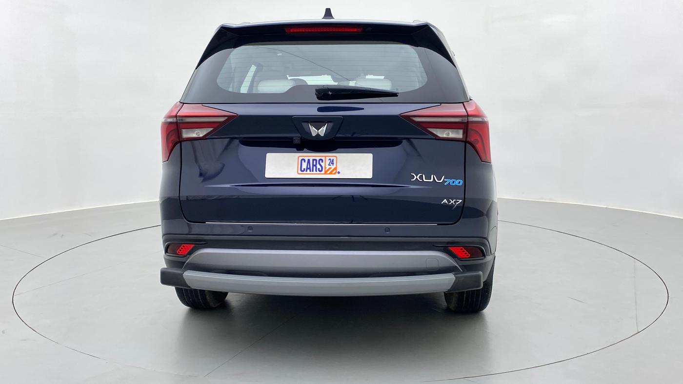 2021 Mahindra XUV700 AX 7 P MT 7 STR, Petrol, Manual, 5,956 km, Back/Rear