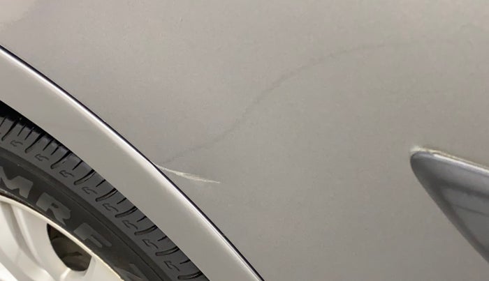 2014 Maruti Swift Dzire ZXI, Petrol, Manual, 93,824 km, Right rear door - Slightly dented