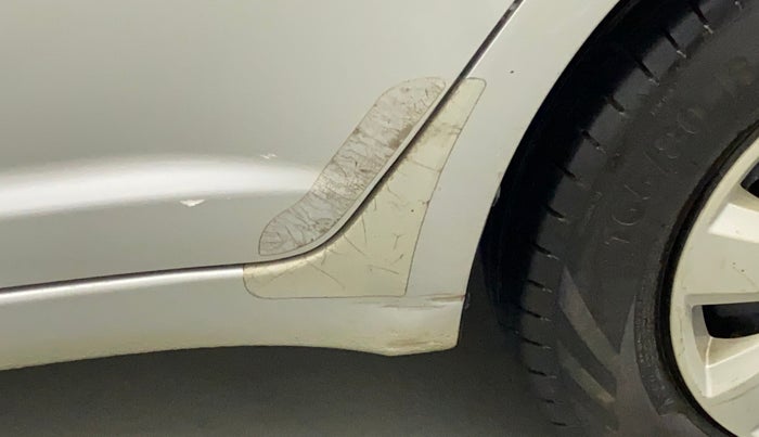 2011 Maruti Swift Dzire VDI, Diesel, Manual, 40,034 km, Left running board - Slightly dented