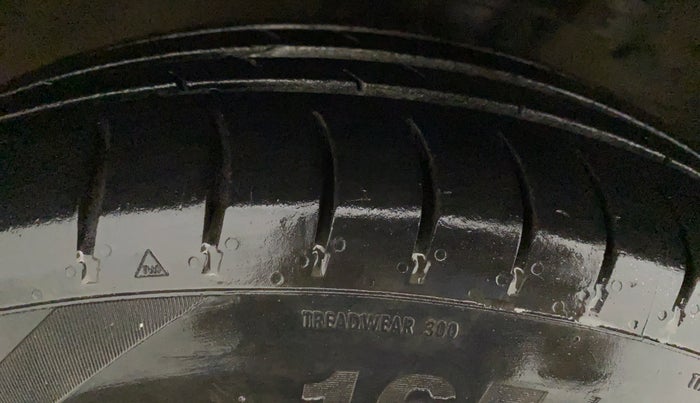 2011 Maruti Swift Dzire VDI, Diesel, Manual, 40,034 km, Right Rear Tyre Tread