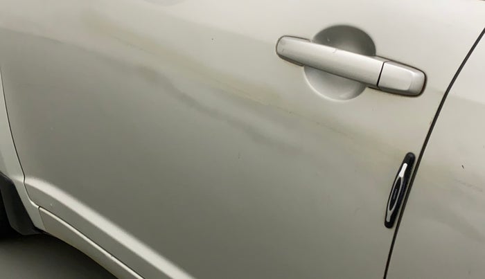 2011 Maruti Swift Dzire VDI, Diesel, Manual, 40,034 km, Front passenger door - Slightly dented