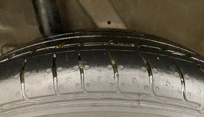 2023 Hyundai VENUE S 1.2, Petrol, Manual, 26,525 km, Right Rear Tyre Tread