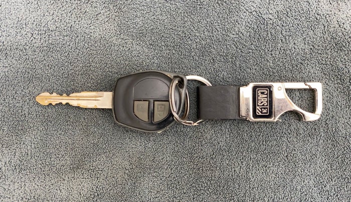 2012 Maruti Swift Dzire VDI, Diesel, Manual, 1,10,904 km, Key Close Up