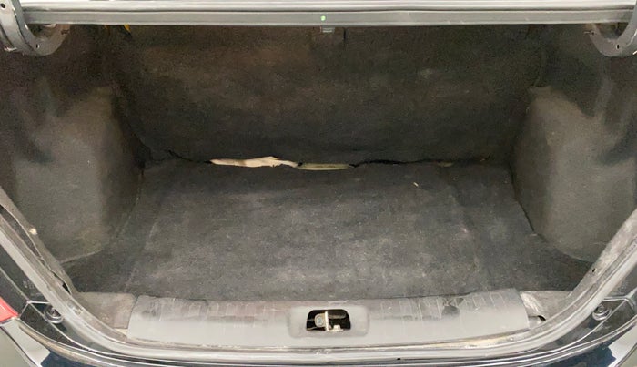 2012 Maruti Swift Dzire VDI, Diesel, Manual, 1,10,904 km, Boot Inside