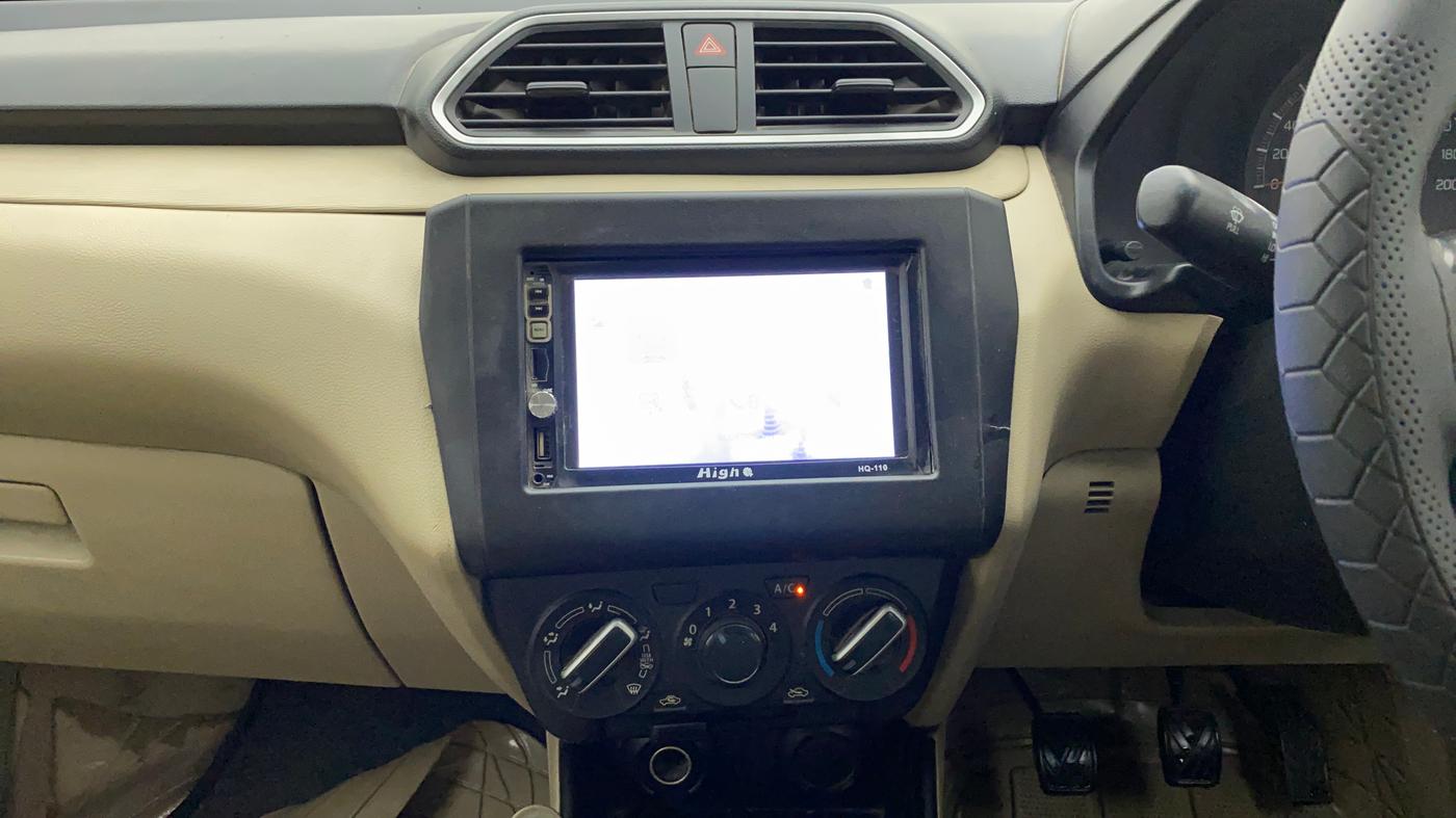 2017 Maruti Dzire LXI, Petrol, Manual, 22,148 km, Air Conditioner