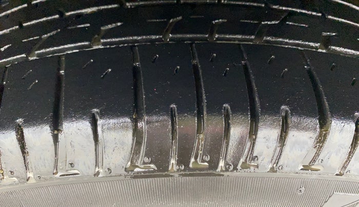 2019 KIA SELTOS HTK 1.5 PETROL, Petrol, Manual, 78,922 km, Left Front Tyre Tread