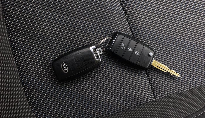 2019 KIA SELTOS HTK 1.5 PETROL, Petrol, Manual, 78,922 km, Key Close Up