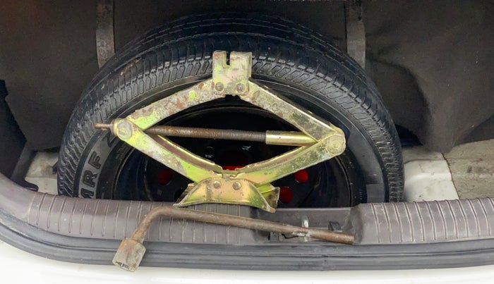 2011 Hyundai i20 MAGNA 1.2 VTVT, CNG, Manual, 59,218 km, Spare Tyre