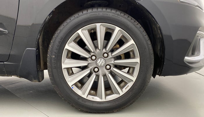 2019 Maruti Ciaz ALPHA 1.5 MT VTVT SHVS, Petrol, Manual, 39,980 km, Right Front Wheel