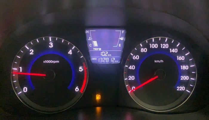 2011 Hyundai Verna FLUIDIC 1.6 CRDI EX, Diesel, Manual, 1,32,879 km, Odometer Image