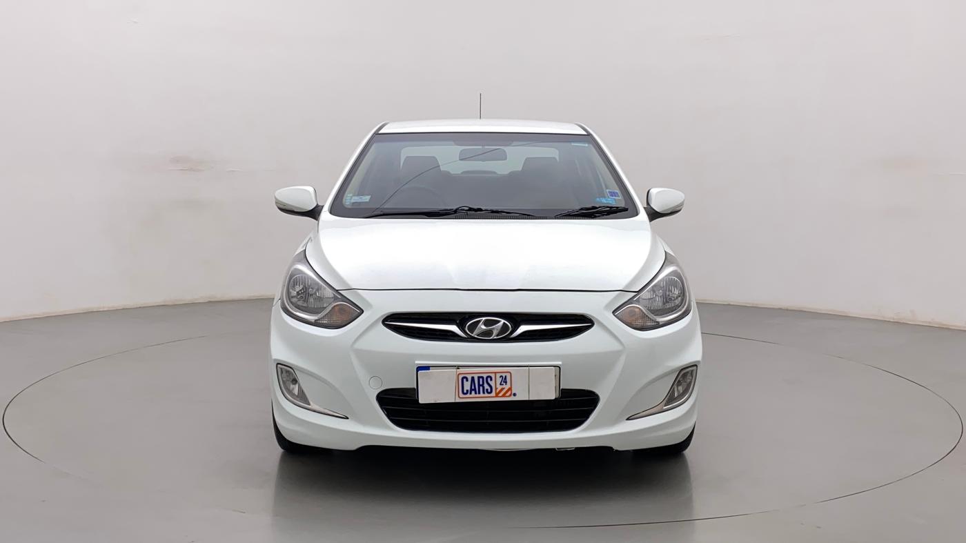 2011 Hyundai Verna FLUIDIC 1.6 CRDI EX, Diesel, Manual, 1,32,879 km, Front
