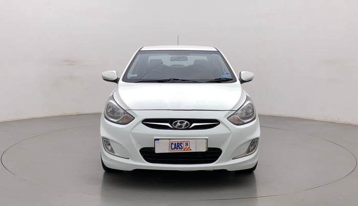 2011 Hyundai Verna FLUIDIC 1.6 CRDI EX, Diesel, Manual, 1,32,879 km, Front