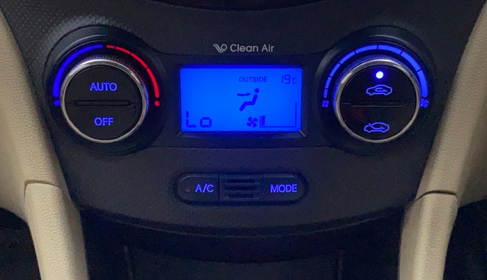 2011 Hyundai Verna FLUIDIC 1.6 CRDI EX, Diesel, Manual, 1,32,879 km, Automatic Climate Control