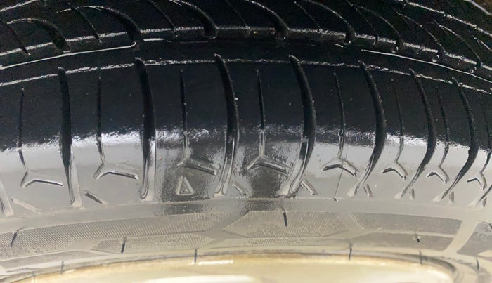 2016 Tata Nano TWIST XTA, Petrol, Automatic, 16,977 km, Left Front Tyre Tread