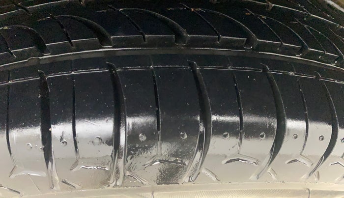 2016 Tata Nano TWIST XTA, Petrol, Automatic, 16,977 km, Left Rear Tyre Tread