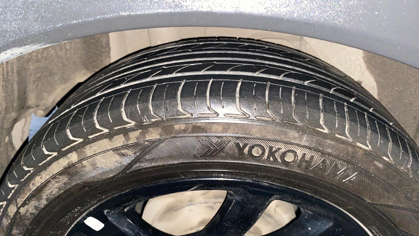 2021 Ford FREESTYLE FLAIR EDITION 1.2 PETROL, Petrol, Manual, 1,13,920 km, Right Rear Tyre Tread