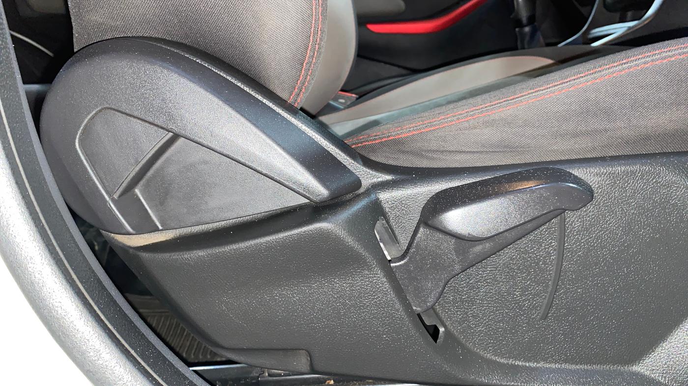 2021 Ford FREESTYLE FLAIR EDITION 1.2 PETROL, Petrol, Manual, 1,13,920 km, Driver Side Adjustment Panel