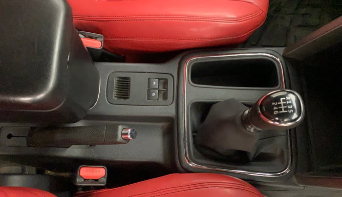 2023 Mahindra Thar LX D HT 2WD MT, Diesel, Manual, 43,367 km, Gear Lever