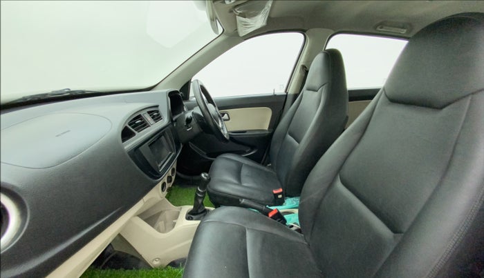 2020 Maruti Alto LXI O, Petrol, Manual, 45,273 km, Right Side Front Door Cabin