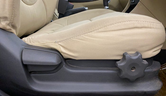 2014 Hyundai Verna FLUIDIC 1.6 VTVT SX, Petrol, Manual, 58,751 km, Driver Side Adjustment Panel