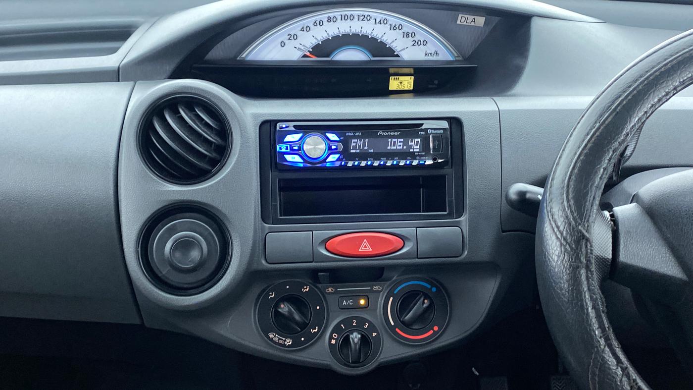 2012 Toyota Etios Liva TRD SPORTIVO DIESEL, Diesel, Manual, 30,513 km, Air Conditioner