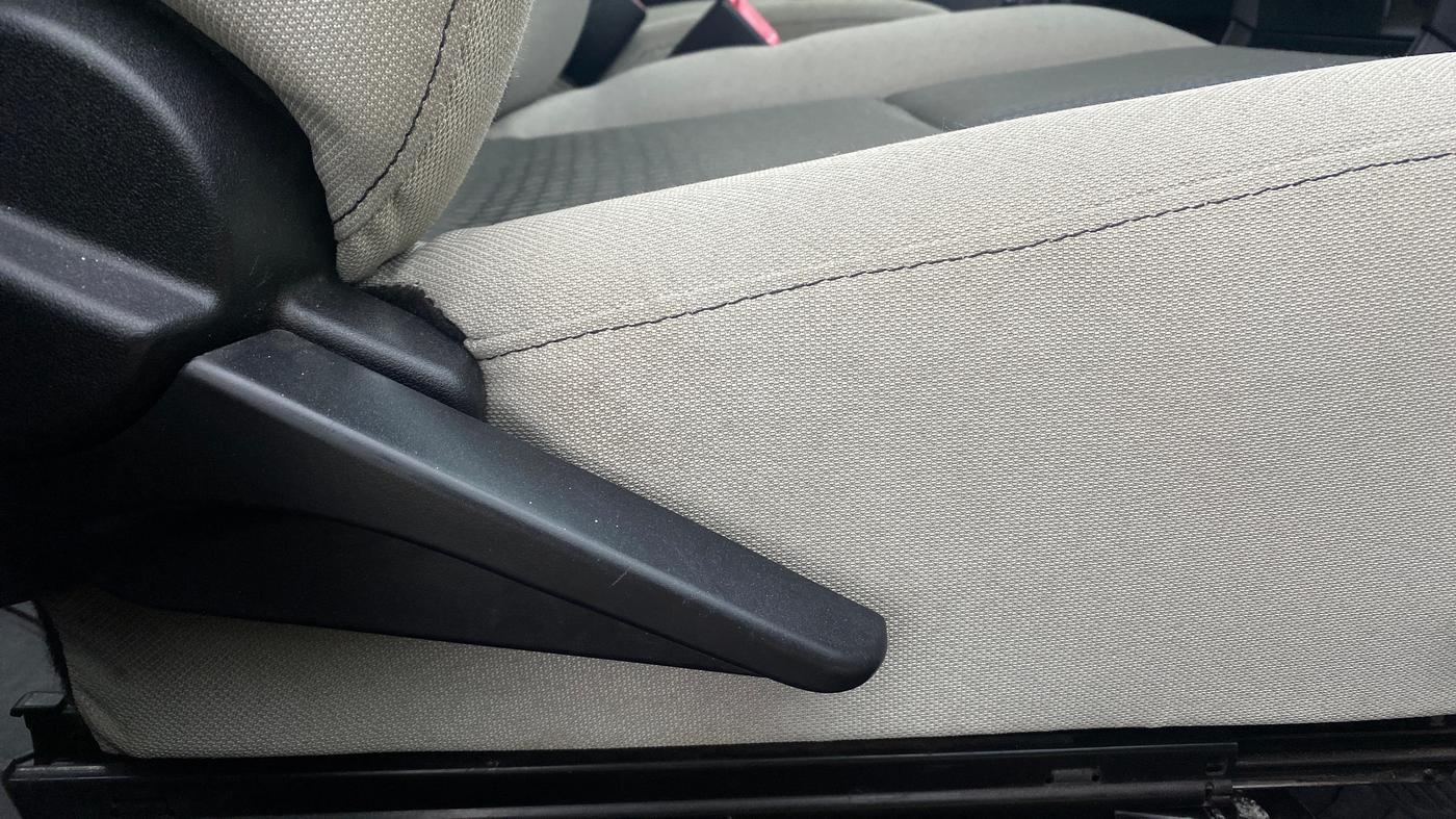 2012 Toyota Etios Liva TRD SPORTIVO DIESEL, Diesel, Manual, 30,513 km, Driver Side Adjustment Panel