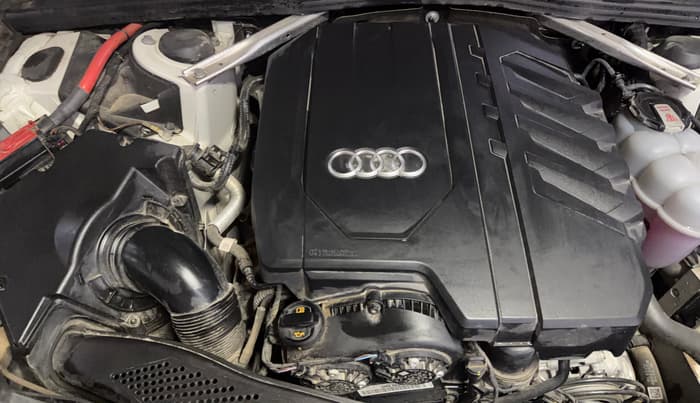 2024 Audi A4 40 TFSI Premium, Petrol, Automatic, 15,636 km, Engine View - Right