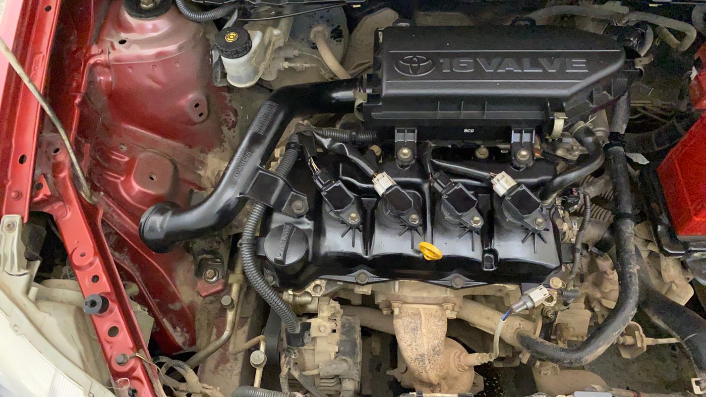 2019 Toyota Etios Liva V DUAL TONE, Petrol, Manual, 86,105 km, Engine View - Right