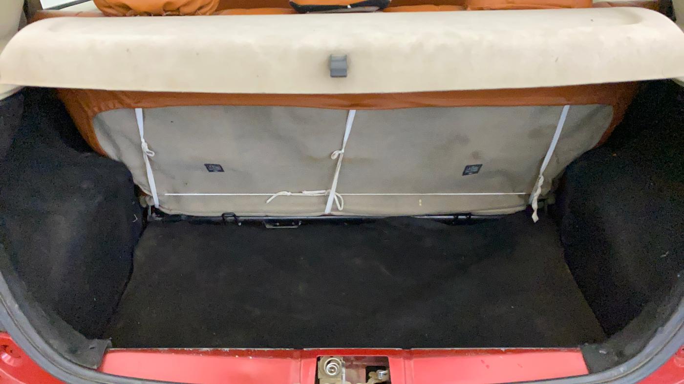 2019 Toyota Etios Liva V DUAL TONE, Petrol, Manual, 86,105 km, Boot Inside