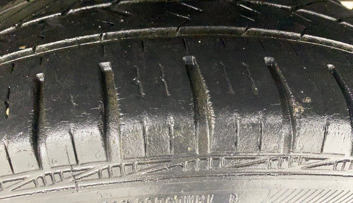 2018 Hyundai Grand i10 SPORTZ (O) AT 1.2 KAPPA VTVT, Petrol, Automatic, 20,824 km, Left Rear Tyre Tread