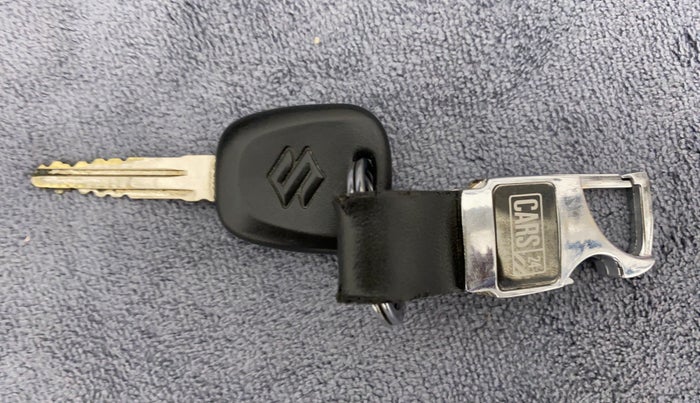 2017 Maruti Alto 800 LXI CNG, CNG, Manual, 65,751 km, Key Close Up