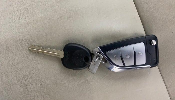 2019 Hyundai GRAND I10 NIOS SPORTZ AMT 1.2 KAPPA VTVT, Petrol, Automatic, 62,340 km, Key Close Up