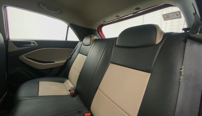 2014 Hyundai Elite i20 SPORTZ 1.2, Petrol, Manual, 38,479 km, Right Side Rear Door Cabin