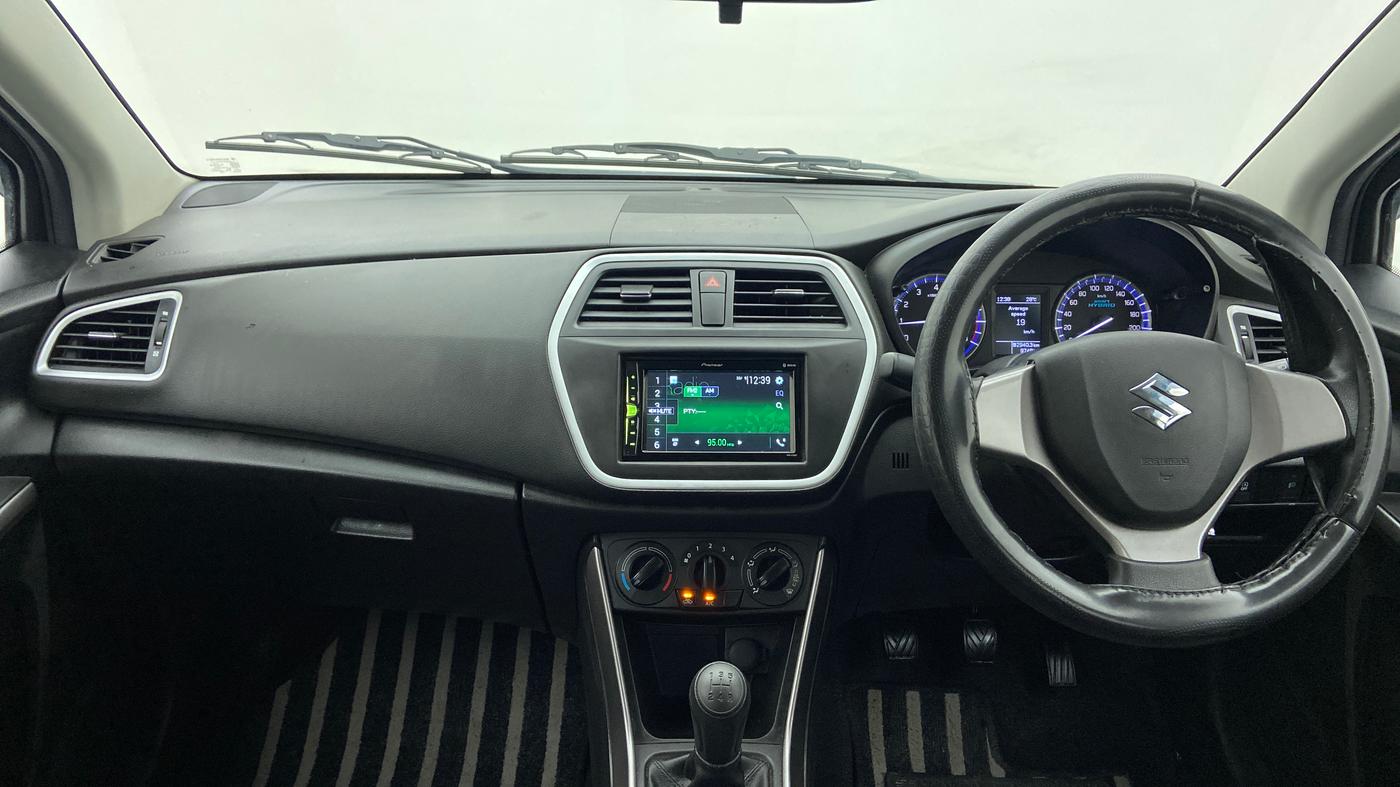2021 Maruti S Cross SIGMA 1.5, Petrol, Manual, 9,769 km, Dashboard