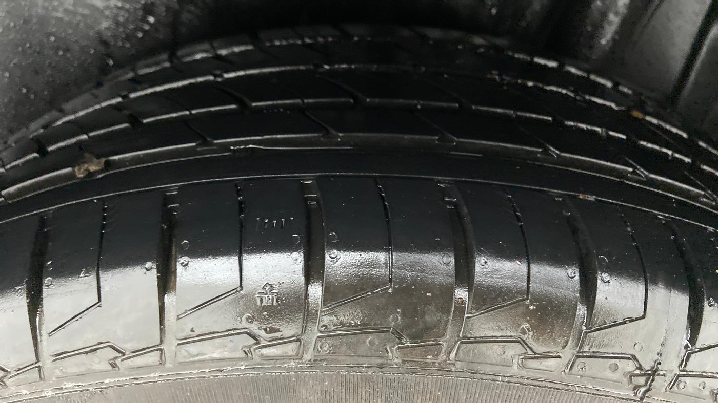 2021 Maruti S Cross SIGMA 1.5, Petrol, Manual, 9,769 km, Left Rear Tyre Tread
