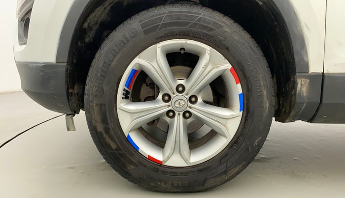 2019 Tata Harrier XZ 2.0L, Diesel, Manual, 74,474 km, Left Front Wheel