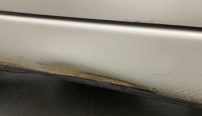 2016 Maruti Swift VXI O, Petrol, Manual, 52,783 km, Left running board - Slightly dented
