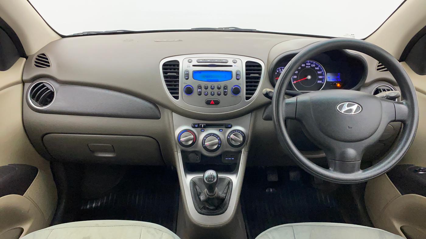 2012 Hyundai i10 SPORTZ 1.2 KAPPA2, Petrol, Manual, 31,990 km, Dashboard