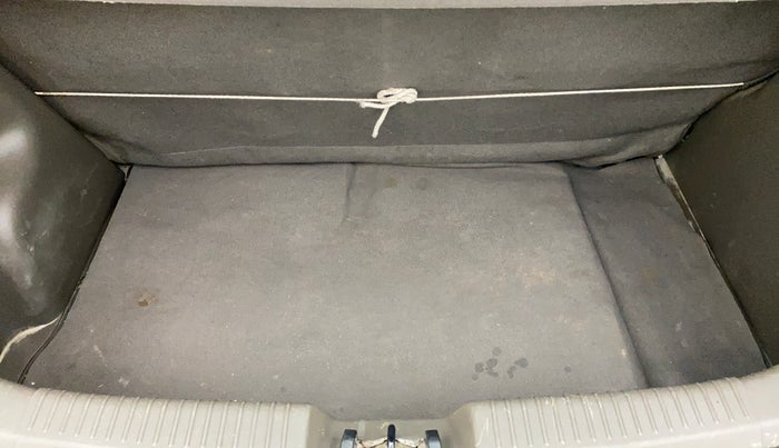 2012 Hyundai i10 SPORTZ 1.2 KAPPA2, Petrol, Manual, 31,990 km, Boot Inside