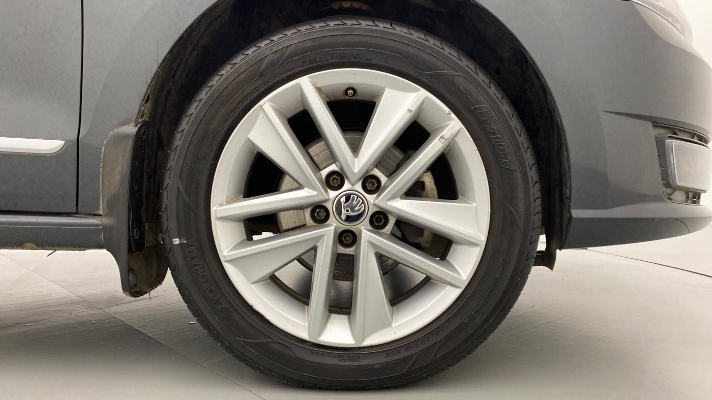 2018 Skoda Rapid 1.5 TDI MT STYLE, Diesel, Manual, Right Front Wheel