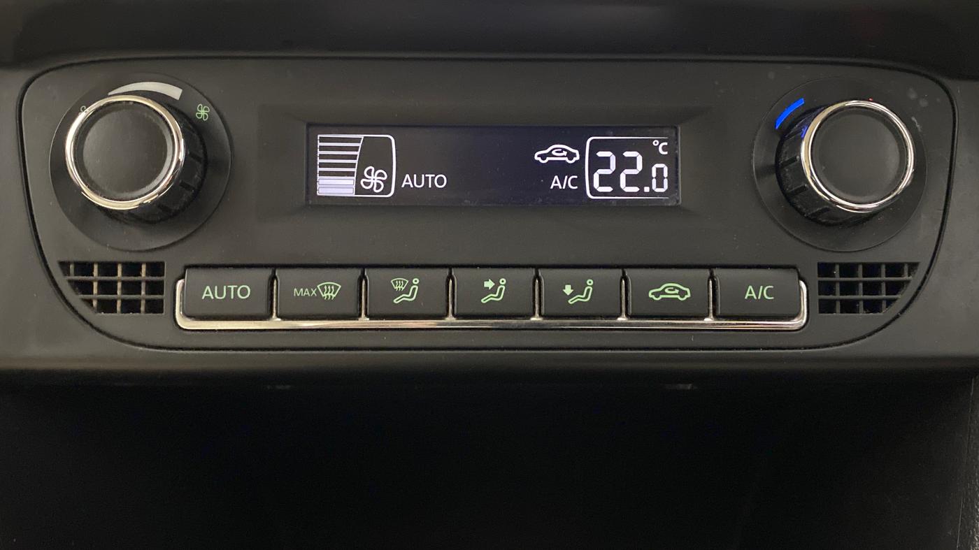 2018 Skoda Rapid 1.5 TDI MT STYLE, Diesel, Manual, Automatic Climate Control