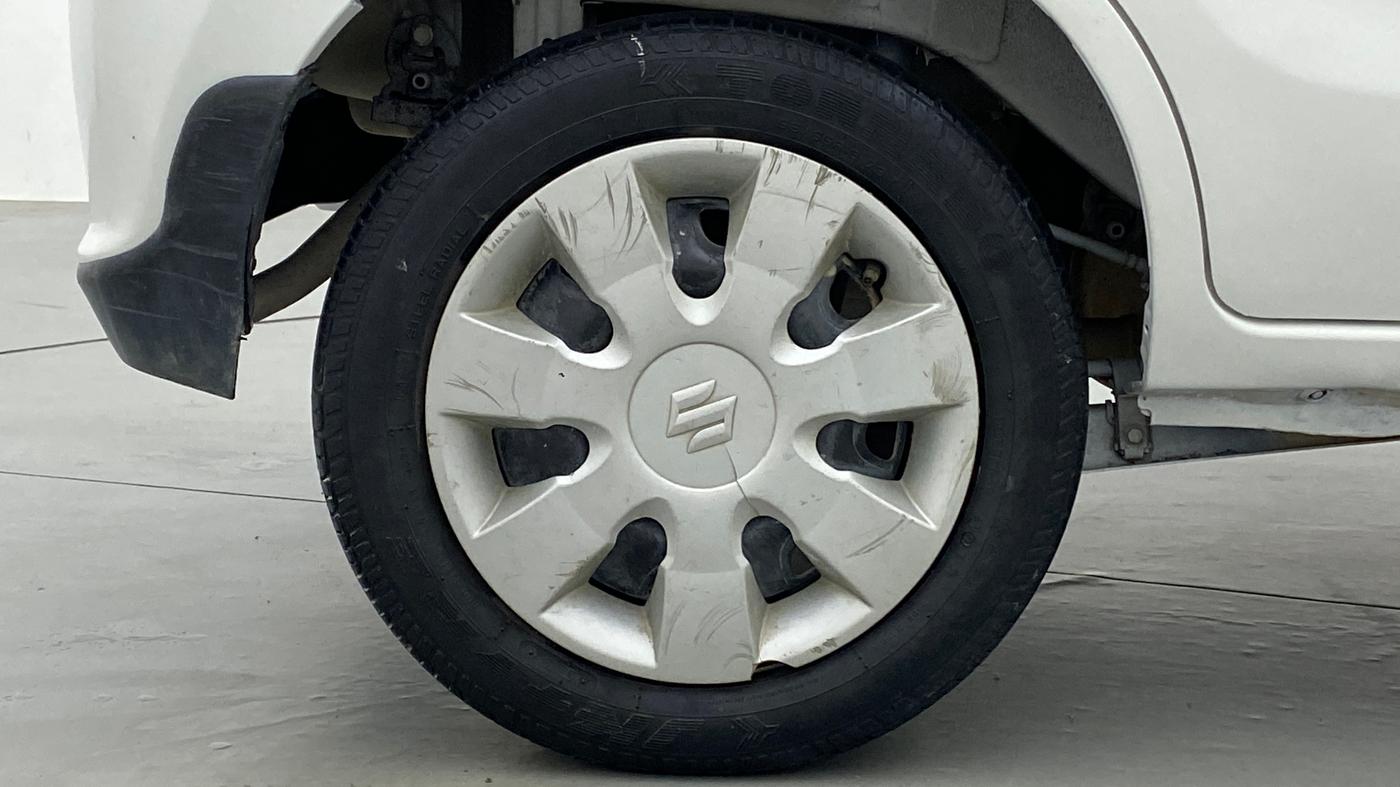 2017 Maruti Alto K10 VXI P, Petrol, Manual, 58,726 km, Right Rear Wheel