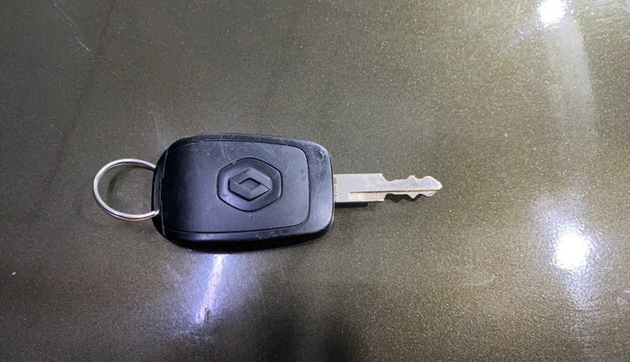 2016 Renault Kwid RXL, Petrol, Manual, 54,630 km, Key Close Up