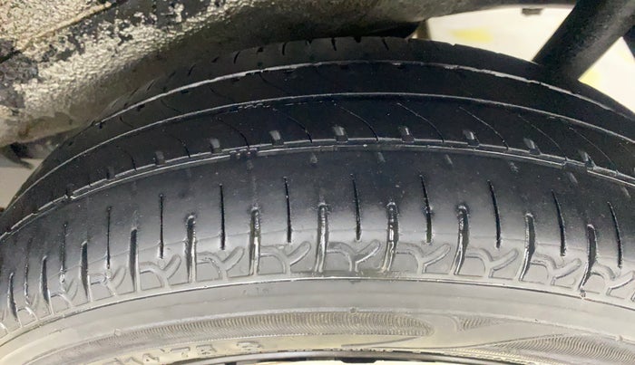 2017 Maruti Wagon R 1.0 VXI AMT, Petrol, Automatic, 41,050 km, Left Rear Tyre Tread