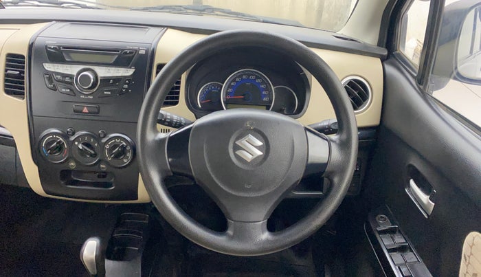 2017 Maruti Wagon R 1.0 VXI AMT, Petrol, Automatic, 41,050 km, Steering Wheel Close Up