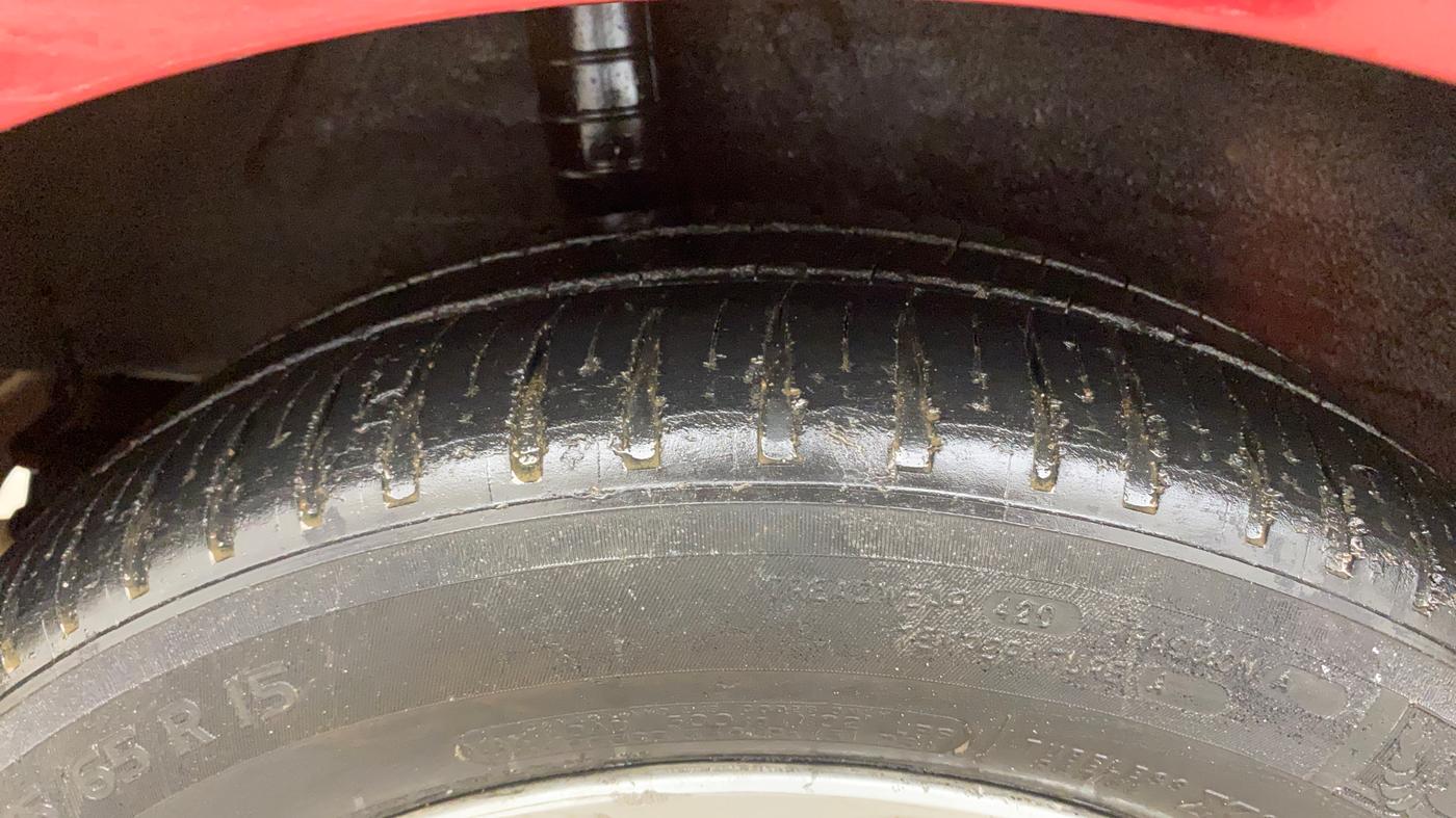 2014 Nissan Micra XV CVT, Petrol, Automatic, 94,776 km, Right Rear Tyre Tread
