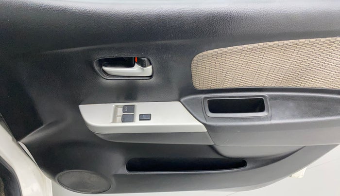 2013 Maruti Wagon R 1.0 LXI, Petrol, Manual, 34,828 km, Driver Side Door Panels Control