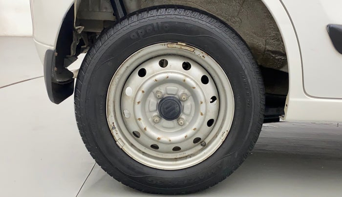 2013 Maruti Wagon R 1.0 LXI, Petrol, Manual, 34,828 km, Right Rear Wheel